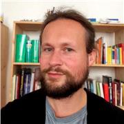 Privater Deutschlehrer bietet Online- und Wien-Nachhilfe in Mathematik und Englisch.